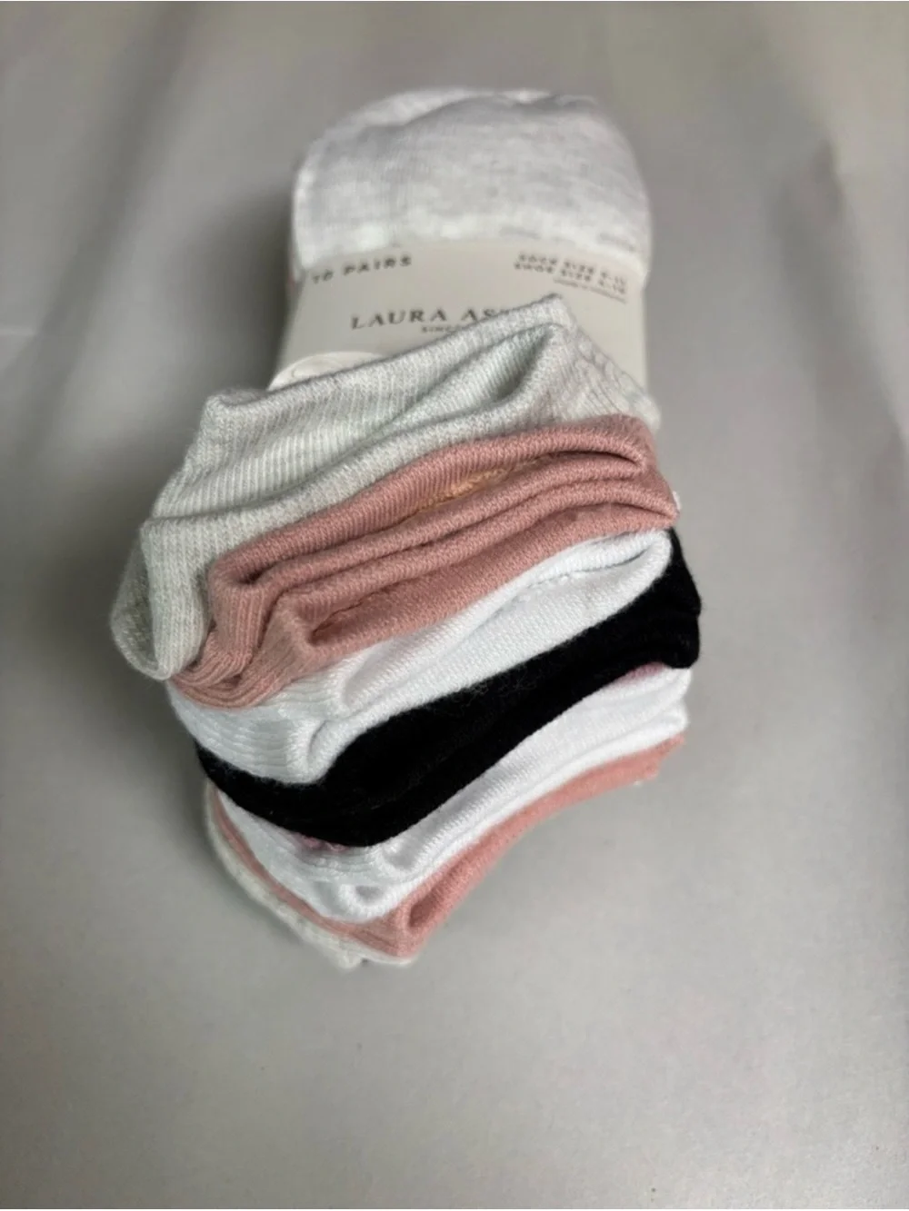 New Laura Ashley Socks Women’s 10 Pair Multicolor No Show Socks Casual Active